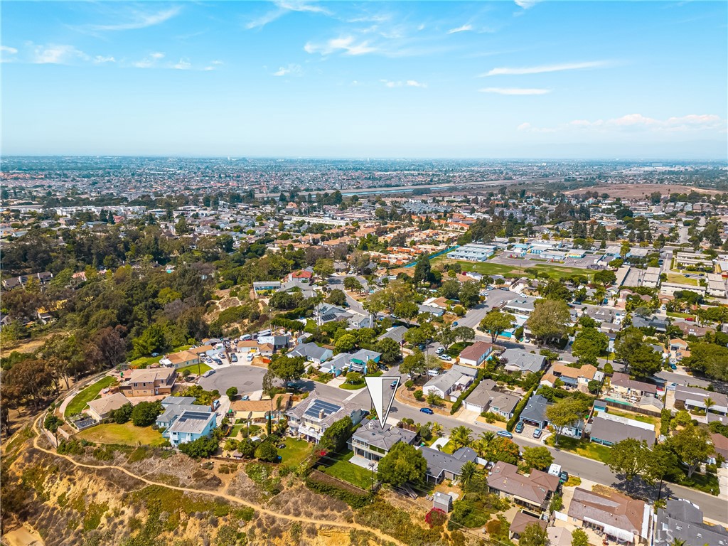 7dddcb0c 8cdc 4cd2 Bd70 113211193bf3