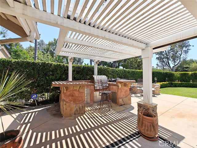 Detail Gallery Image 21 of 23 For 8128 E Candleberry Cir, Orange,  CA 92869 - 4 Beds | 2/1 Baths
