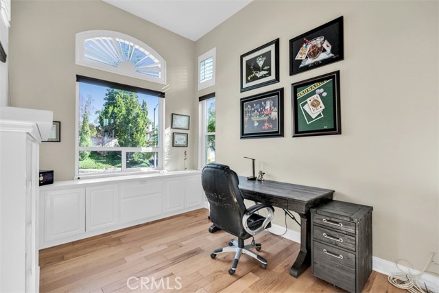 Image 7 of 57 For 468 Calle Canela