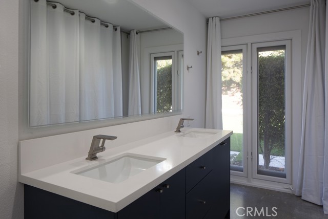 Detail Gallery Image 16 of 17 For 1500 Seacrest, Corona Del Mar,  CA 92625 - 3 Beds | 2 Baths