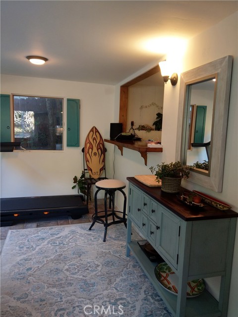 Detail Gallery Image 17 of 25 For 945 Park Ave, Laguna Beach,  CA 92651 - 2 Beds | 2 Baths