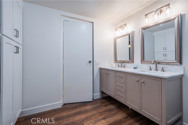 1456 E Philidelphia Street, Ontario CA: https://media.crmls.org/medias/7ddfe87d-cff1-45d3-8ea4-ec32c32603c6.jpg