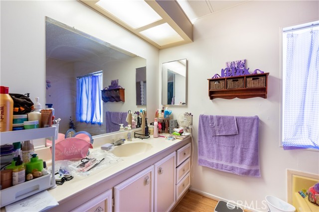 Detail Gallery Image 21 of 29 For 1348 Orangewood, Corona,  CA 92882 - 3 Beds | 2 Baths