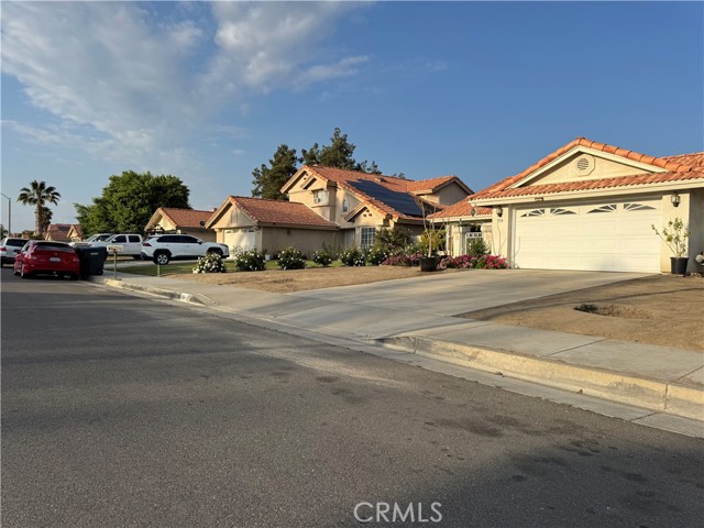 938 Gloria Drive, Hemet CA: https://media.crmls.org/medias/7de05944-cd83-4bcb-bfe4-c71336cd51d3.jpg