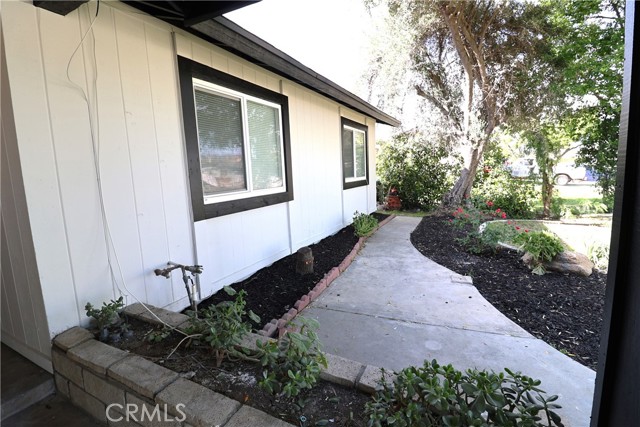 Detail Gallery Image 4 of 37 For 1161 Blue Ridge Ln, Colton,  CA 92324 - 3 Beds | 2 Baths