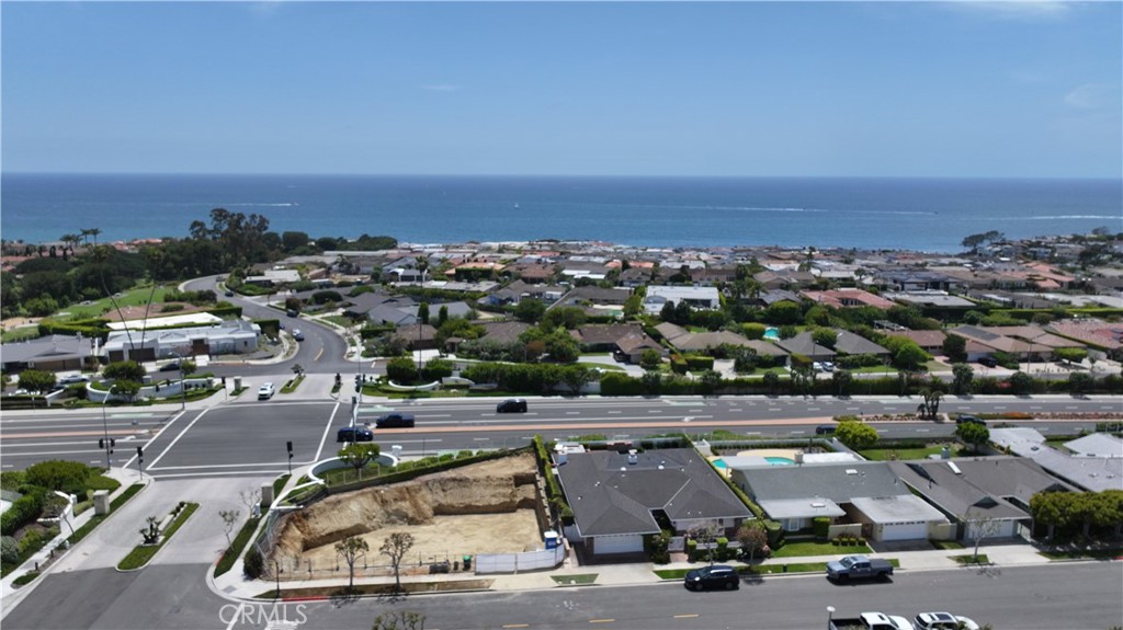 MLS #OC25182899 img 43