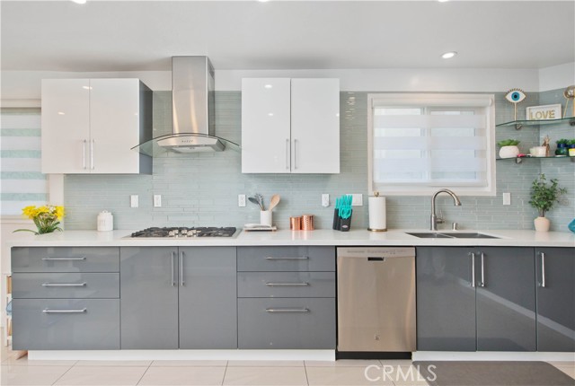 Detail Gallery Image 10 of 27 For 5315 White Oak #K,  Encino,  CA 91316 - 3 Beds | 2/1 Baths