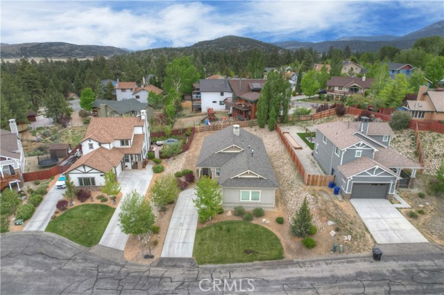 218 Crimson Circle, Big Bear City CA: https://media.crmls.org/medias/7de2766b-5640-4df1-9b72-279afeb23d78.jpg