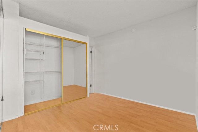 Detail Gallery Image 17 of 36 For 23515 Lyons Ave #S7,  Valencia,  CA 91355 - 1 Beds | 1 Baths