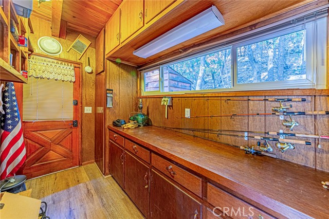 Detail Gallery Image 32 of 51 For 5522 Acorn, Wrightwood,  CA 92397 - 1 Beds | 1/1 Baths