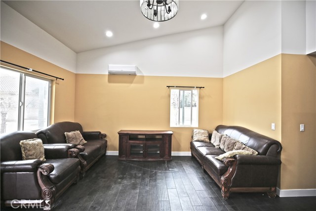 Detail Gallery Image 2 of 13 For 3439 Vantage Pointe, Rowland Heights,  CA 91748 - 2 Beds | 2 Baths