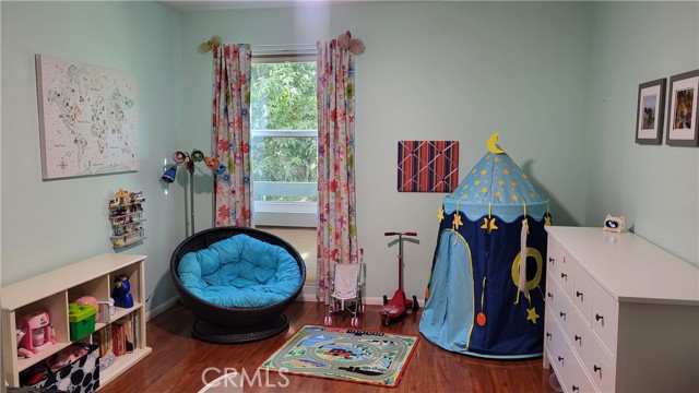 11225 Peach Grove Street, 202 photo 13