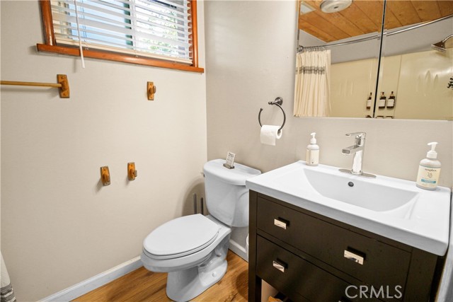 Detail Gallery Image 14 of 30 For 33020 Arrowbear Dr, Running Springs,  CA 92382 - 3 Beds | 2/1 Baths