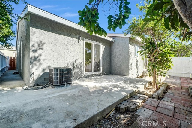 14831 Kingsdale Avenue photo 26