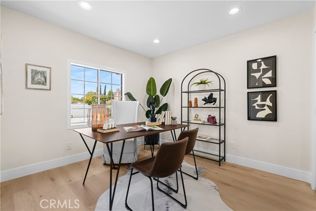 23401 Anza Ave, Torrance CA: https://media.crmls.org/medias/7de79dd0-2089-4ca8-9987-058082b1a3b3.jpg
