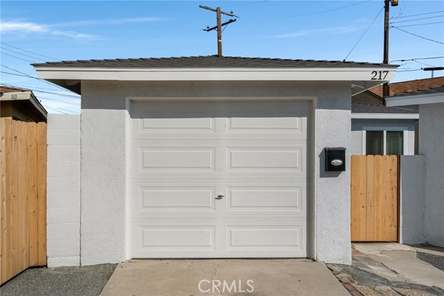 217 E 221st, Carson CA: https://media.crmls.org/medias/7deac5a9-2d3a-40fa-8bf1-cdcdd0c1b0b9.jpg