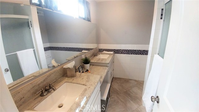 12700 Newport Avenue, Tustin CA: https://media.crmls.org/medias/7dec2469-37ad-40f9-a48d-c5c0fb22e864.jpg