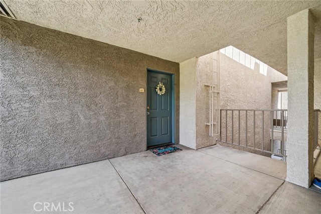 Detail Gallery Image 29 of 39 For 1995 Las Colinas Cir #307,  Corona,  CA 92879 - 2 Beds | 2 Baths