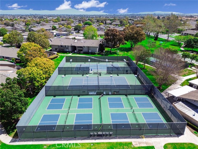 Detail Gallery Image 36 of 43 For 8866 Tulare Dr 301c,  Huntington Beach,  CA 92646 - 3 Beds | 2 Baths
