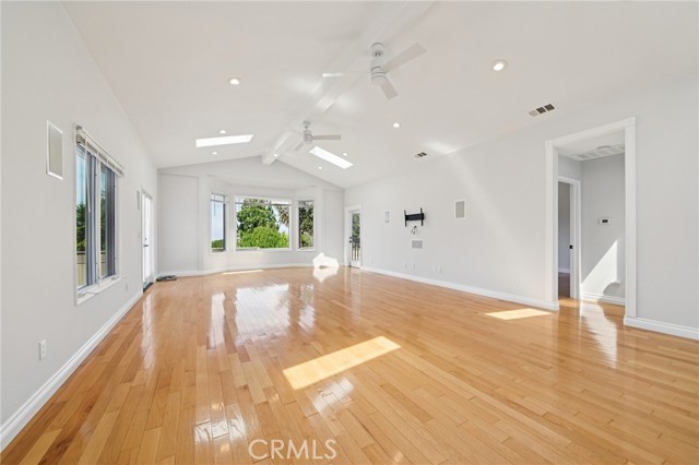 Detail Gallery Image 12 of 54 For 2415 via Sonoma, Palos Verdes Estates,  CA 90274 - 4 Beds | 3/1 Baths