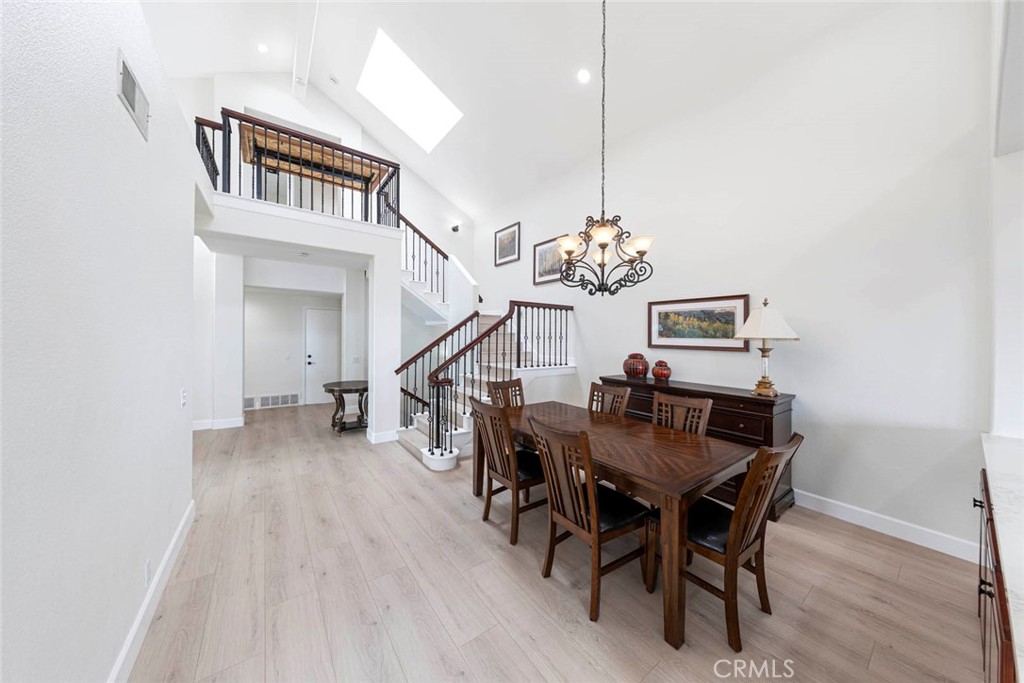 MLS #OC25226847 image #12