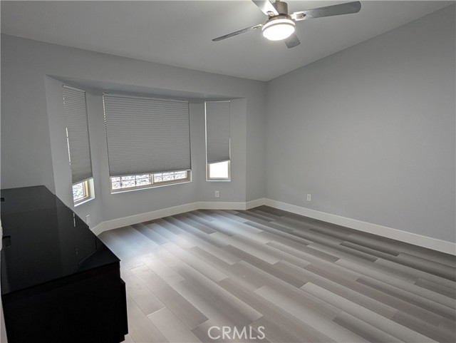 Detail Gallery Image 12 of 30 For 23040 Giant Fir Pl, Canyon Lake,  CA 92587 - 3 Beds | 2 Baths