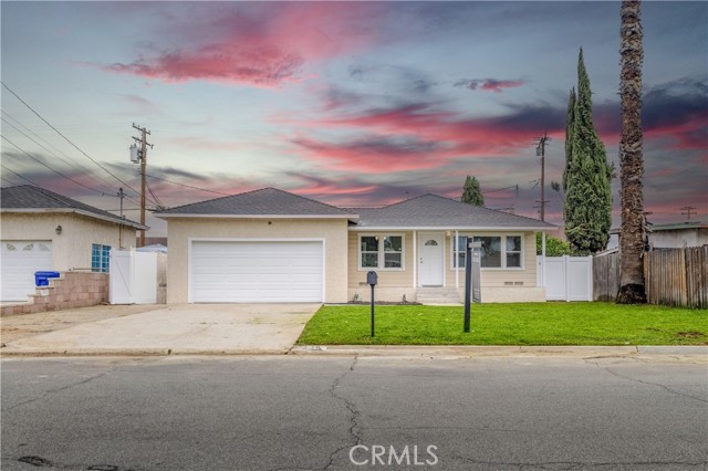 Detail Gallery Image 1 of 39 For 442 E Elm Ct, Rialto,  CA 92376 - 3 Beds | 2 Baths