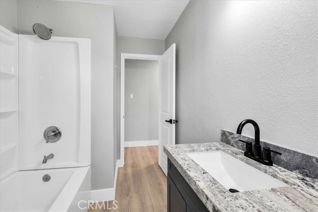73461 El Paseo Drive, 29 Palms CA: https://media.crmls.org/medias/7df09540-1840-45da-a49c-049ca7b3dfd9.jpg