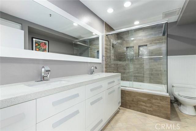Detail Gallery Image 19 of 34 For 245 Main St #111,  Venice,  CA 90291 - 2 Beds | 2 Baths