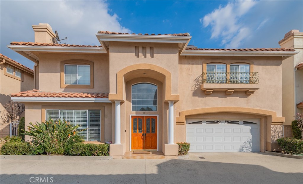 328 El Dorado Street #C