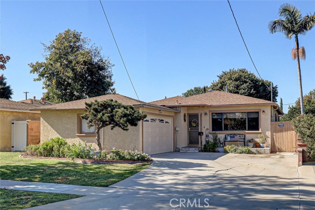 Detail Gallery Image 2 of 33 For 25013 Andreo Ave, Lomita,  CA 90717 - 3 Beds | 2 Baths