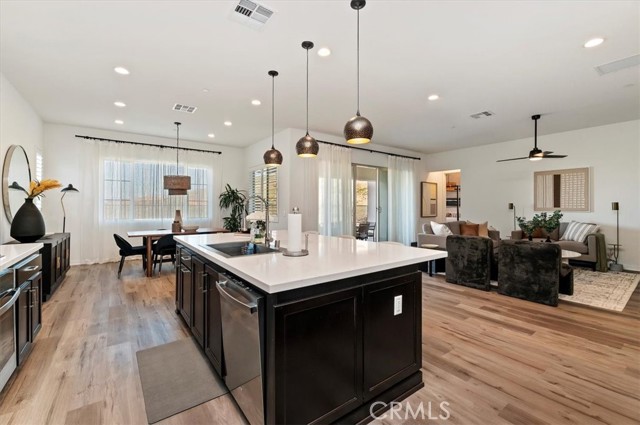 Detail Gallery Image 10 of 52 For 11560 Arch Hill Dr, Corona,  CA 92883 - 3 Beds | 2 Baths