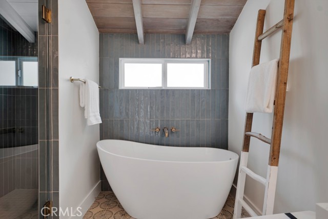 10 Camel Point, Laguna Beach CA: https://media.crmls.org/medias/7df2f9e9-c641-46ec-8b92-ddf38e6c144f.jpg