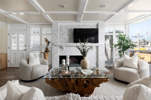 1201 N Bay Front, Newport Beach CA: https://media.crmls.org/medias/7df31963-313f-4a13-91c6-a5f92cc2dd4d.jpg