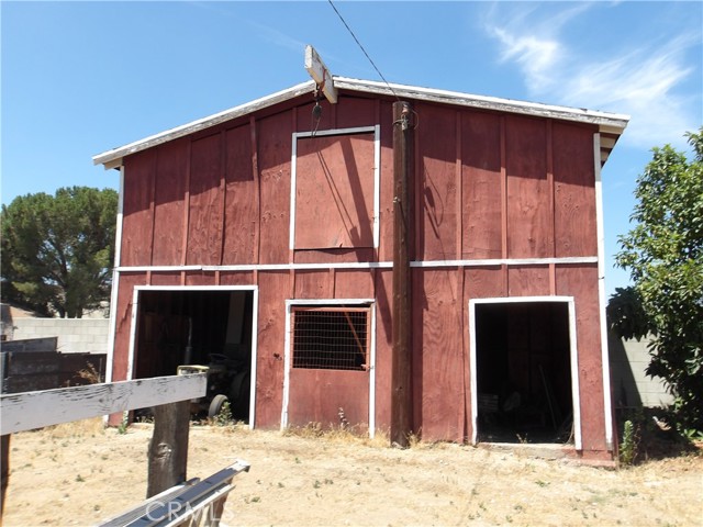 4034 Cottage Drive, San Bernardino CA: https://media.crmls.org/medias/7df33043-98cf-41dc-9e70-772cc27e6962.jpg
