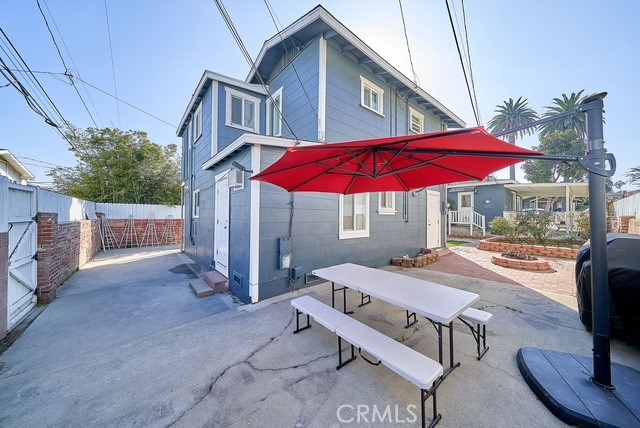 4117 E Theresa Street, Long Beach CA: https://media.crmls.org/medias/7df372a0-643f-4736-8ff7-404ad2decd11.jpg