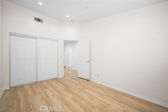 5740 S Glennie Lane, Los Angeles CA: https://media.crmls.org/medias/7df5230f-20ee-4fe7-9c1f-b7c22ed90f1a.jpg