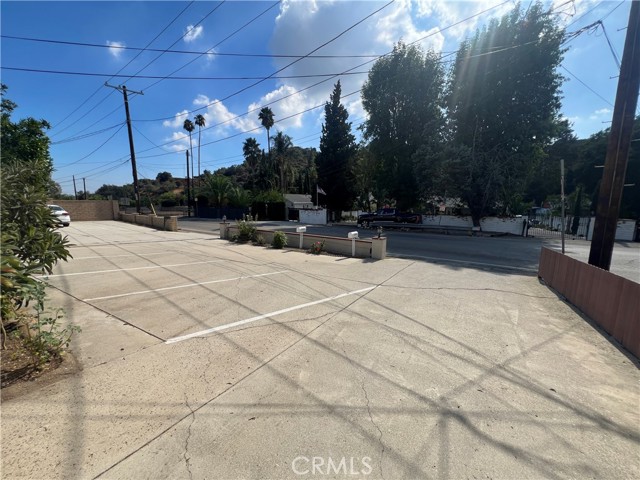 Detail Gallery Image 14 of 15 For 9762 Tujunga Canyon, Tujunga,  CA 91042 - 3 Beds | 2 Baths