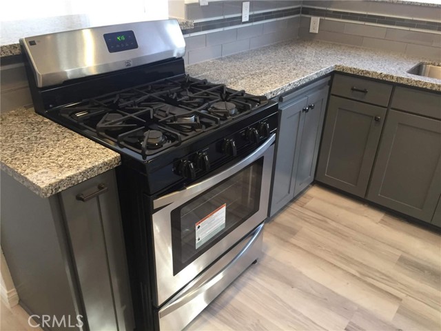 Detail Gallery Image 12 of 35 For 11810 Broadway, Whittier,  CA 90601 - 2 Beds | 1 Baths