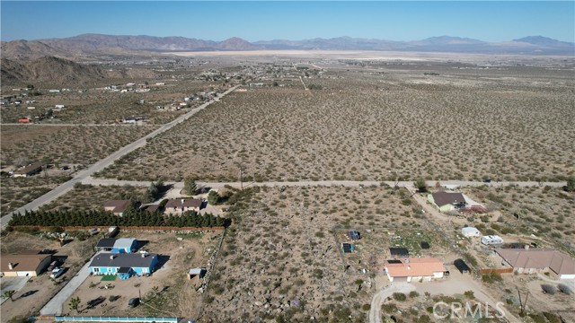 Detail Gallery Image 16 of 18 For 32573 Azurite, Lucerne Valley,  CA 92356 - – Beds | – Baths