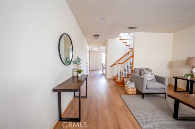 Detail Gallery Image 5 of 28 For 51 E Colorado, Arcadia,  CA 91006 - 3 Beds | 3 Baths