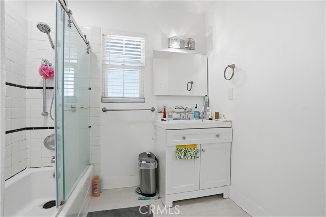 Image 6 of 15 For 11355 Desmond Street