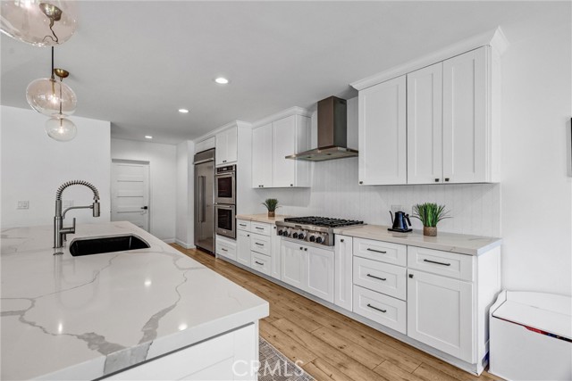 Detail Gallery Image 13 of 36 For 20351 Alerion Pl, Woodland Hills,  CA 91364 - 4 Beds | 2/1 Baths