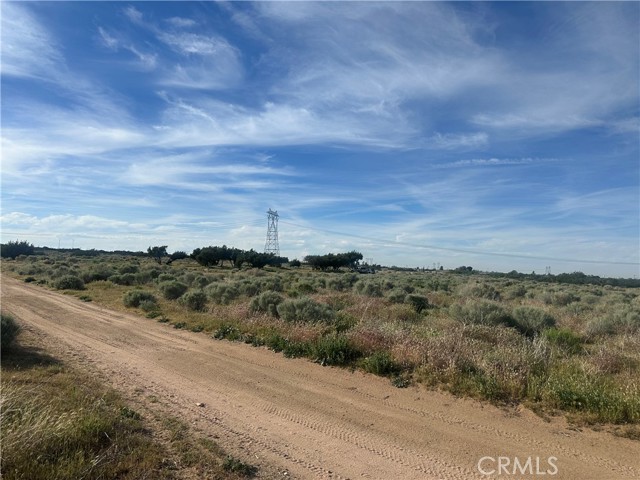 Detail Gallery Image 5 of 9 For 0 Near Lookout Trail, Oak Hills,  CA 92344 - – Beds | – Baths