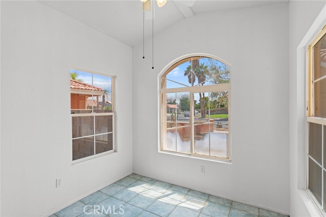 Detail Gallery Image 11 of 40 For 69946 Northhampton Ave, Cathedral City,  CA 92234 - 4 Beds | 2 Baths