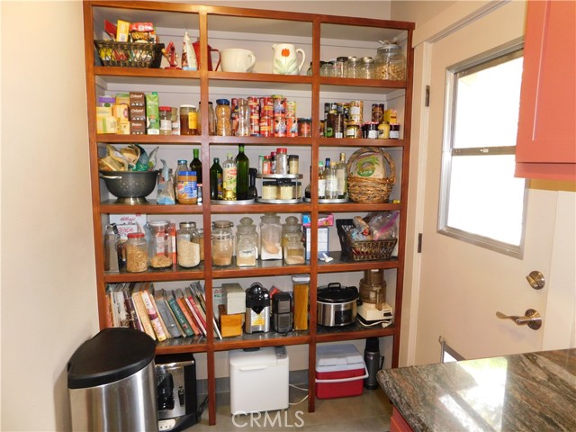 36976 SYCAMORE Drive, Mountain Home Village CA: https://media.crmls.org/medias/7dfb6327-8376-4449-b5f6-011320bc3b52.jpg