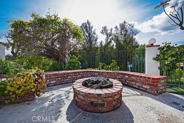 9752 Rangeview Drive, Santa Ana CA: https://media.crmls.org/medias/7dfb9148-1963-4c4b-8f75-8e7b3d814580.jpg