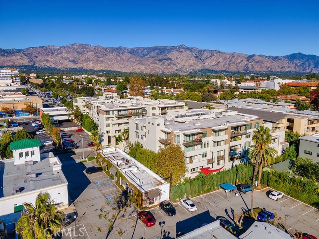 Detail Gallery Image 53 of 55 For 920 Granite Dr #213,  Pasadena,  CA 91101 - 2 Beds | 2/1 Baths