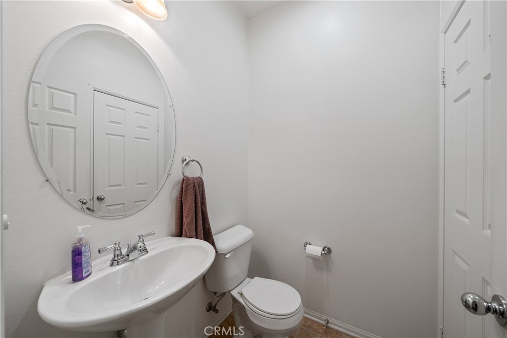 https://media.crmls.org/medias/7dfbb6ce-bcc7-448e-93a3-cf0ea9753888.jpg?preset=X-Large