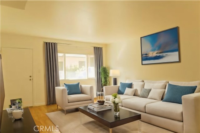 Detail Gallery Image 4 of 16 For 919 E La Palma Dr #4,  Inglewood,  CA 90301 - 1 Beds | 1 Baths